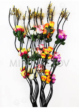 Гілка для декору спіральна, чорна, 3 Троянди з листям та добавками, 1.50 м
